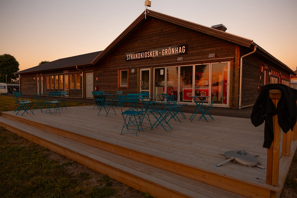 Strandkiosk nere vid stranden i Köpingsvik på Öland